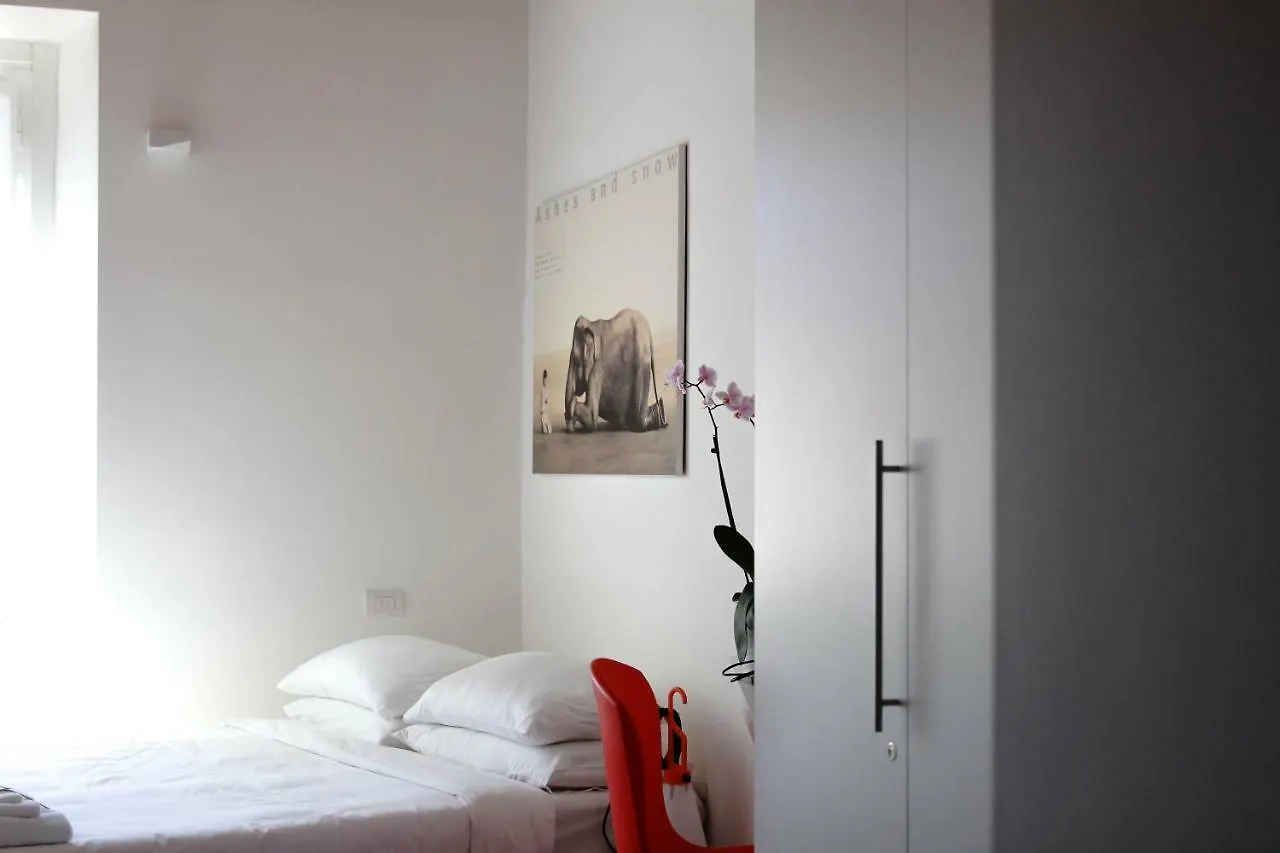 Design Apartment Porta Venezia Milan