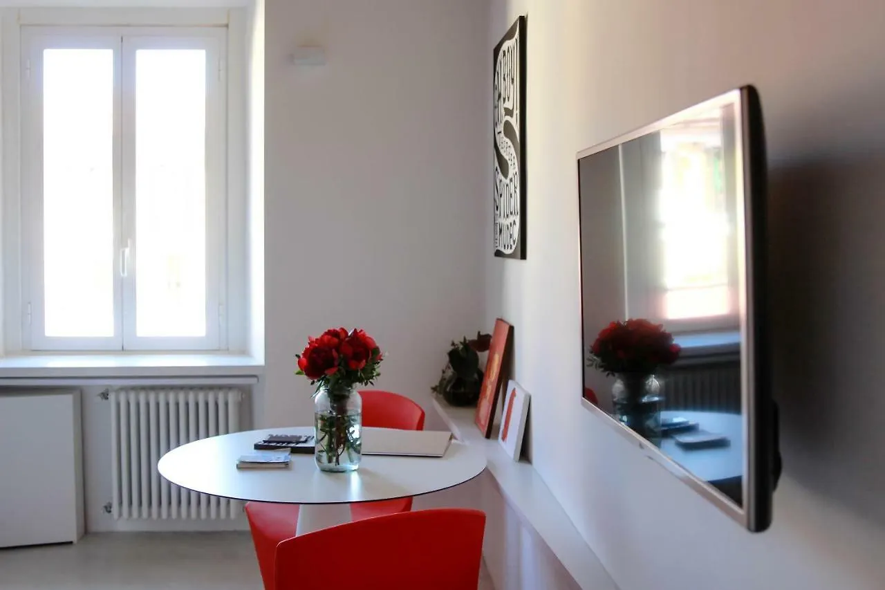 Design Apartment Porta Venezia Milan Italy