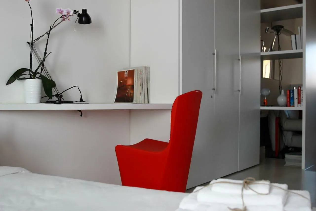 Design Apartment Porta Venezia Milan 0*,