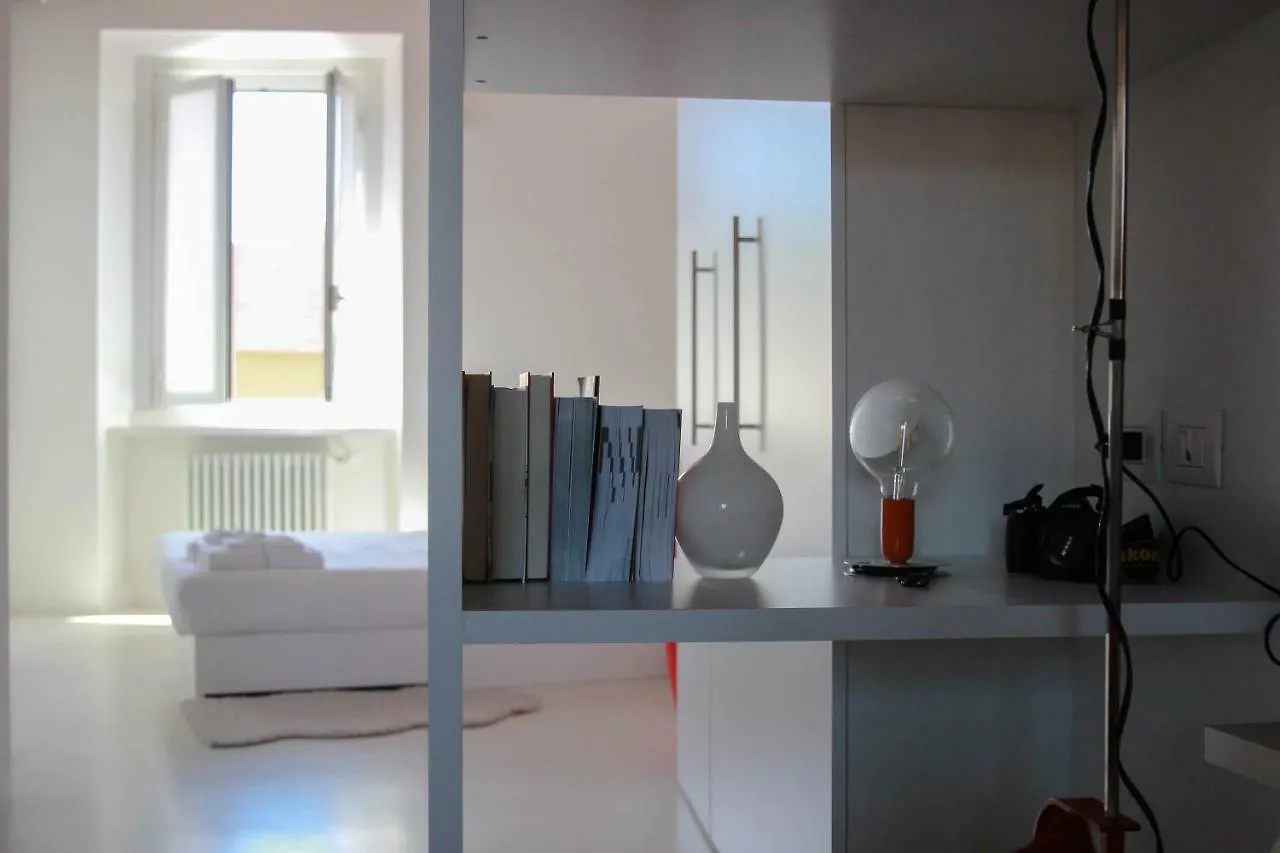 Design Apartment Porta Venezia Milan